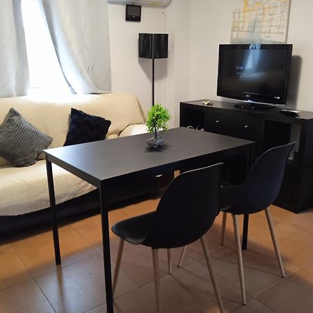 Santa Justa Apartment Sevilla Bagian luar foto